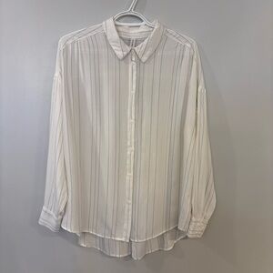Gentle Fawn button up long sleeve blouse 100% Rayon